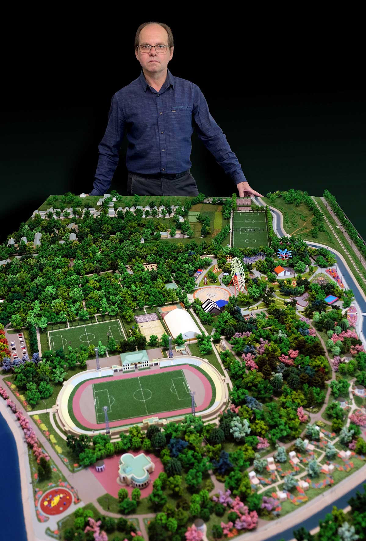 Макет "Сад Бернадского" в г. Краматорск в масштабе 1:500. Размер макета 2000х1400 мм