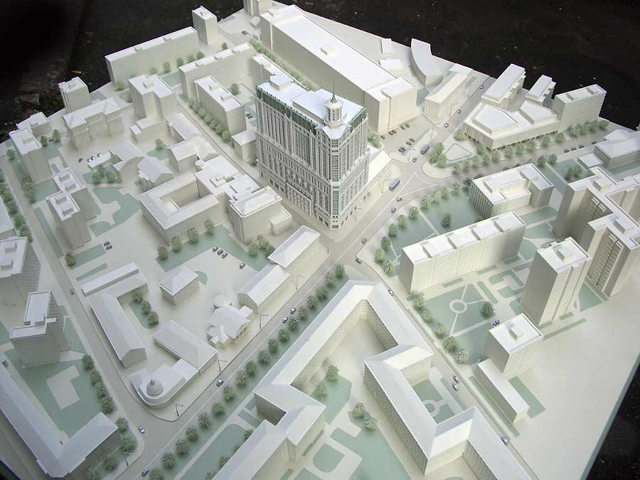 Макет офисного здания на пересечении улицы Московской и Резницкой в Киеве (на первых четырёх фотографиях представлено 3D изображение макета здания).