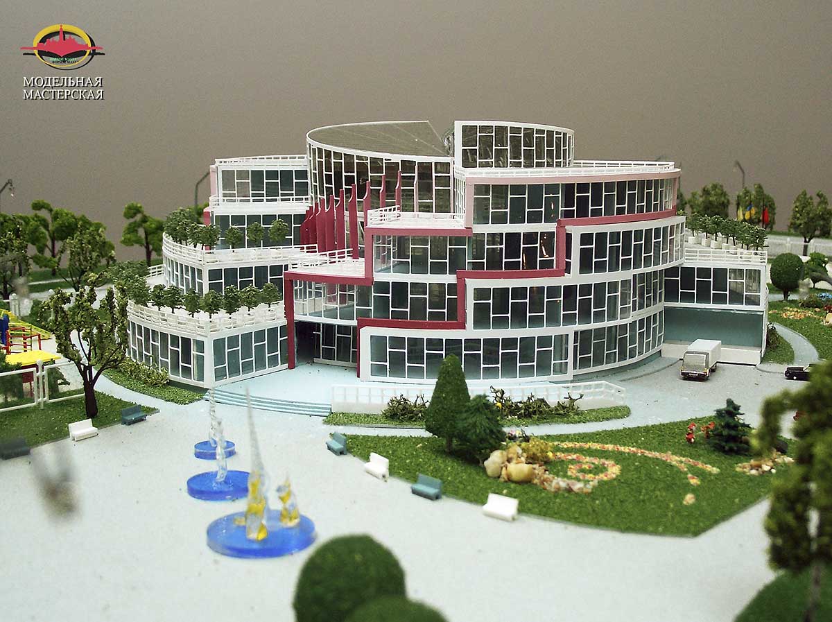 Модель здания общеобразовательной школы в городе Киеве